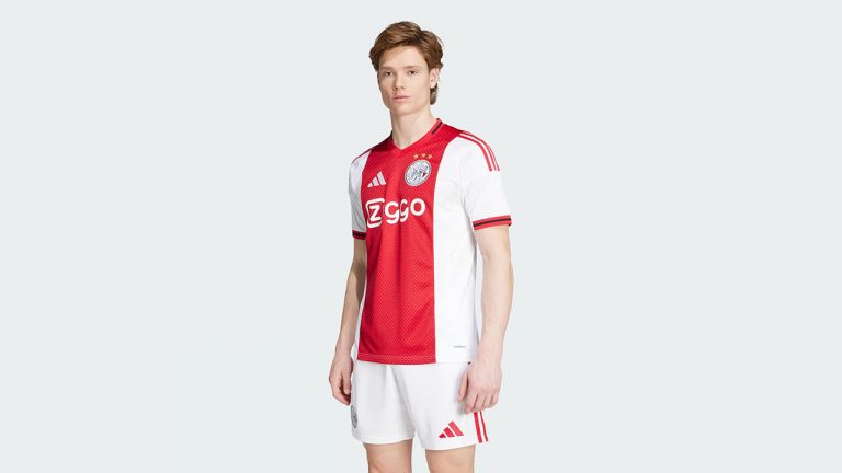 Video Maillot Domicile Ajax 2025/2026
