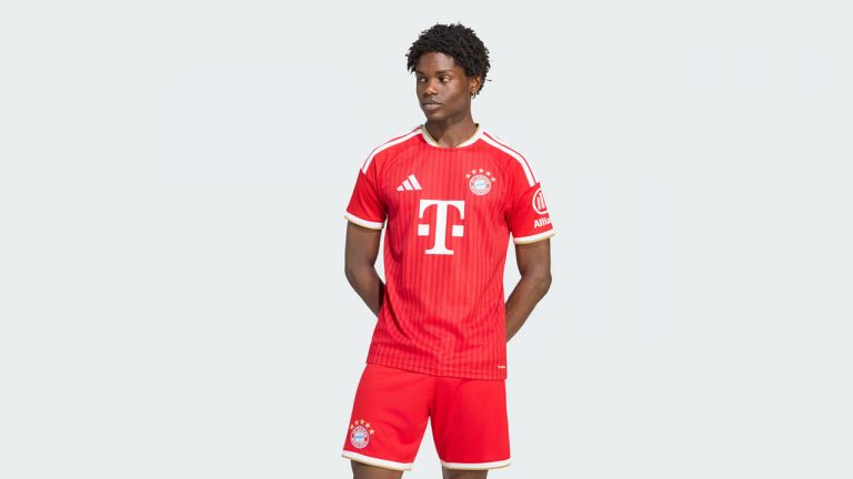 Video Maillot Domicile Bayern Munich 2026/2027