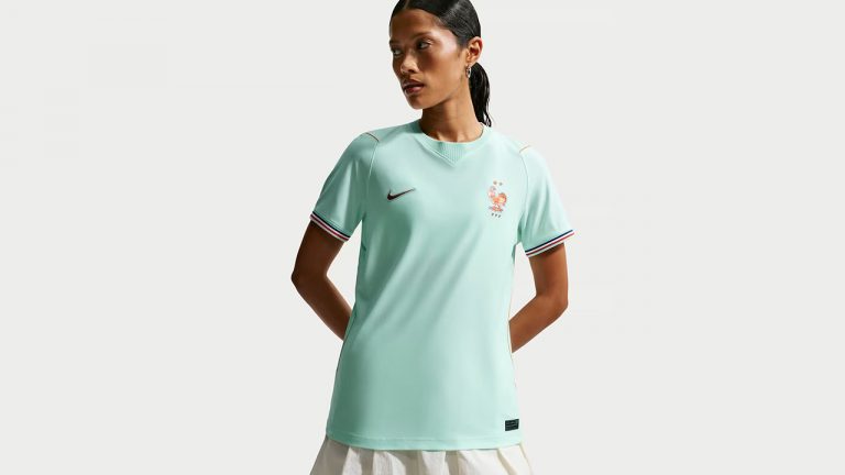 Video Maillot Extérieur France 2026/2027 – Femme