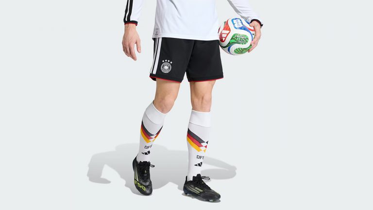Video Short Domicile Allemagne 2026/2027