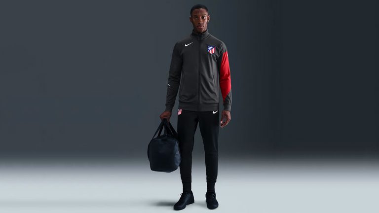 Video Survetement Atletico Madrid 2025/2026 noir