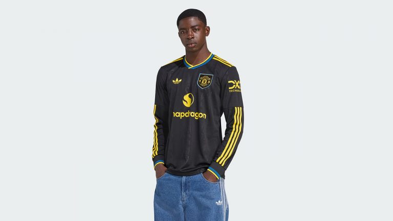 Video Maillot Third Manchester United 2025/2026 – Manches longues