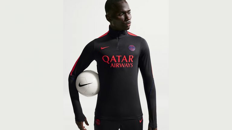 Video Survetement Paris Saint Germain 2025/2026 - noir