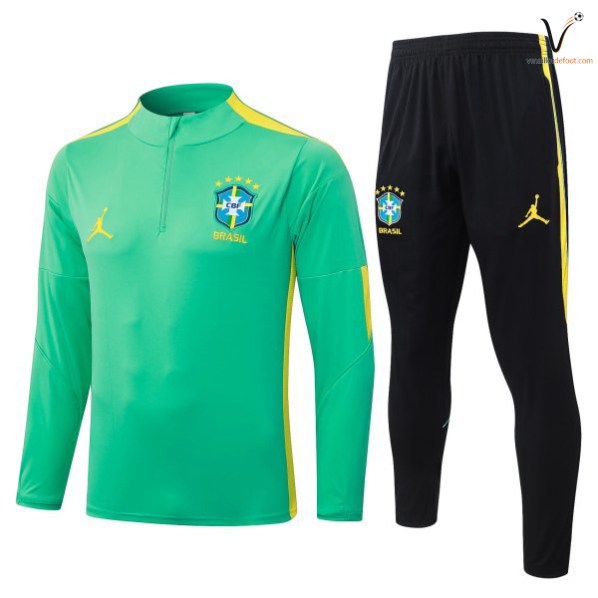 Survetement Bresil Ensemble Enfant 2026-2027 vert clair noir