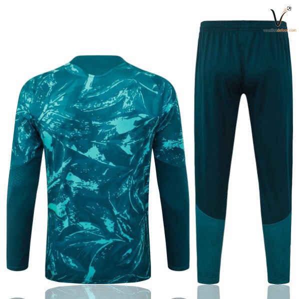 Ensemble Survetement Homme Real Madrid 2026 2027 vert blanc rose – Image 2